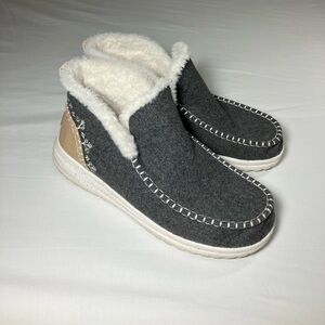 Hey Dude Women's Denny Wool Faux Shearling Boots size 10